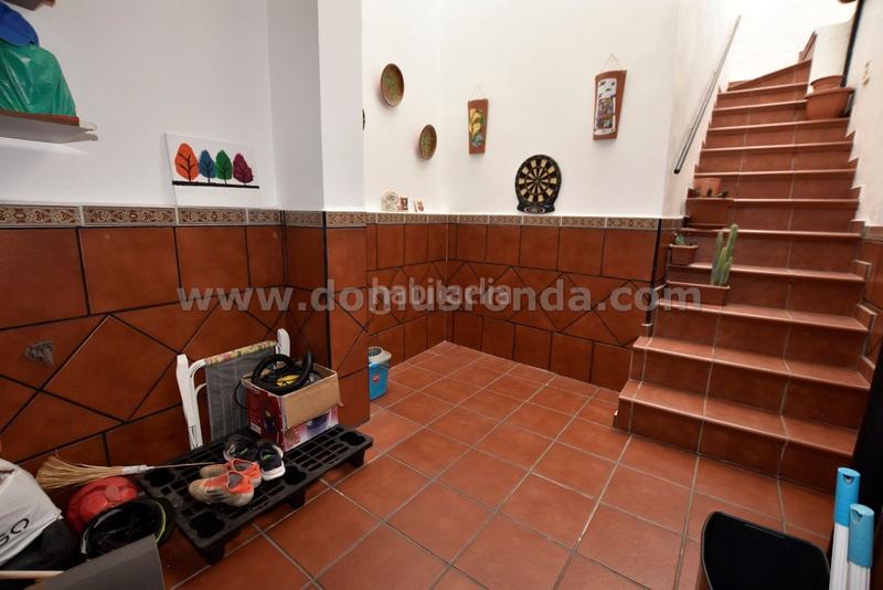 Foto f0029ba8-10c2-45be-846e-1bd9c5b3ab63. Casa  amplia en Benaoján