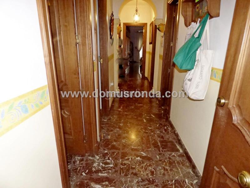 Foto 64c8ccd0-c6d3-4461-b612-9c56b45b068a. Dúplex gran duplex en pleno centro en Casco Histórico Ronda