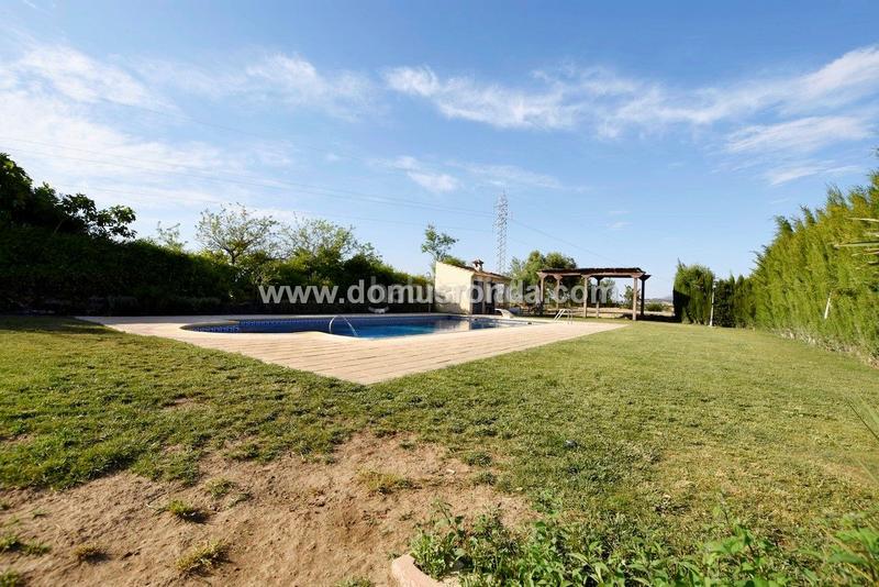 Foto 87e883d3-4c43-4dd9-ace4-ea2ec3675df7. Chalet dans La Planilla Ronda