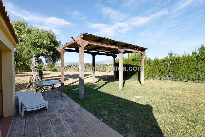 Foto f6ee62c0-9b29-4356-8127-7280a5170e8b. Chalet dans La Planilla Ronda