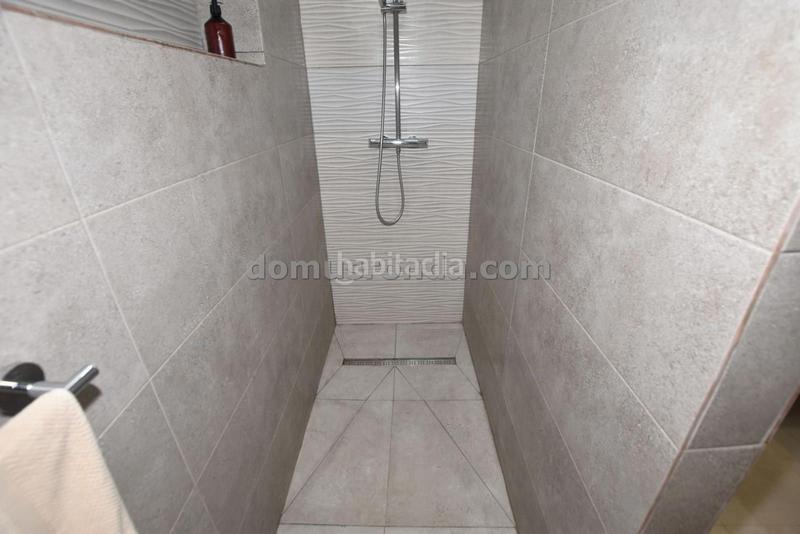 Foto 0aeb90cf-3c1c-42c1-9b25-914ca2cdd5f2. Piso  en venta con licencia turistica en Casco Histórico Ronda
