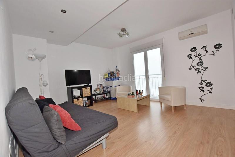 Foto ac239c27-d957-4ba3-98de-52ca5f52a5f7. Duplex con riscaldamento in Centro Ronda