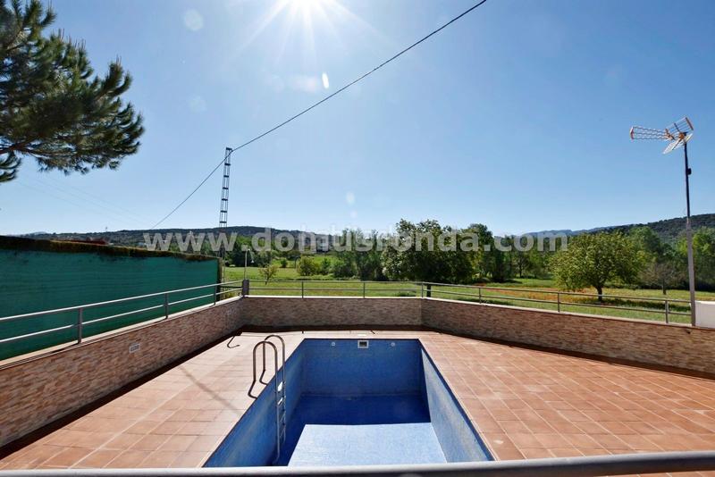 Foto 882e2837-46c7-495c-8494-9327a55fe27c. Masía estupenda casa de campo con parcela en Partidas Norte Ronda