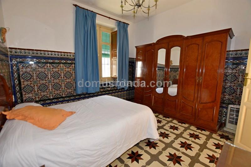 Foto 963ee053-d40a-4d56-b179-653379ad8421. Chalet dans Centro Ronda