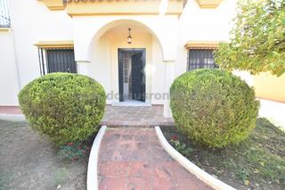 Chalet en La Planilla. Chalet independiente en venta