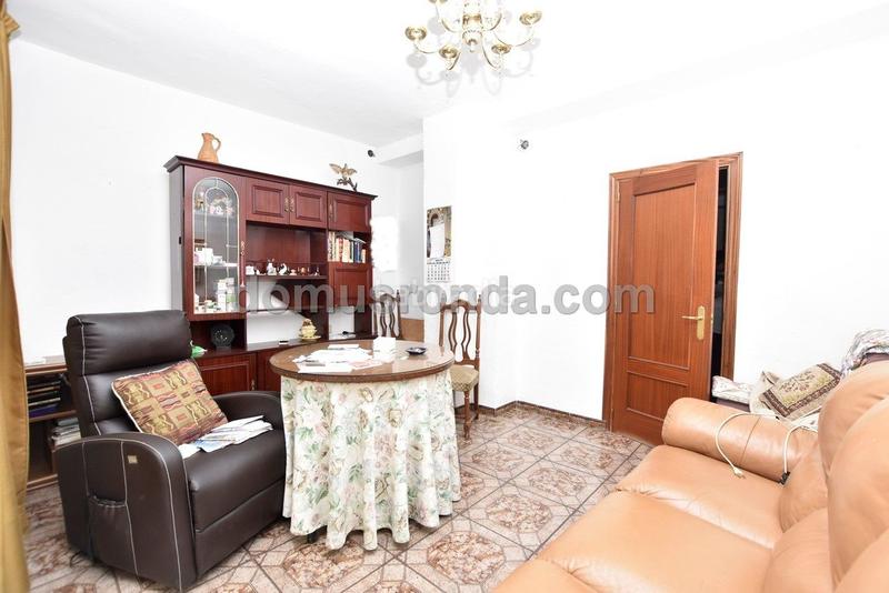 Foto 4c6182eb-7084-4000-ad27-a03f88afe331. Edificio in Casco Histórico Ronda