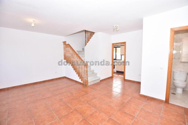 Foto 99bc82b7-4ac7-4d02-ab27-796f218ef1dc. Casa amb aparcament a San Francisco Ronda