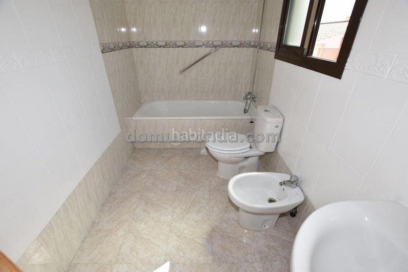 Foto ced7ed0c-5b5c-4dae-8e20-dc9c67b9d840. Casa amb aparcament a San Francisco Ronda