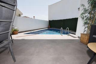 Maison à Centro. Casa con piscina ,en ronda.