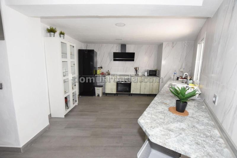 Foto 33623603-3097-46d7-9bad-297dfa163a98. Casa con piscina in Centro Ronda