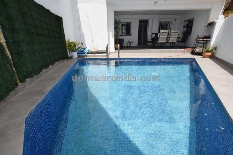 Foto 3aa4eee7-5c31-4443-83a0-f42b2a205c04. Casa con piscina in Centro Ronda