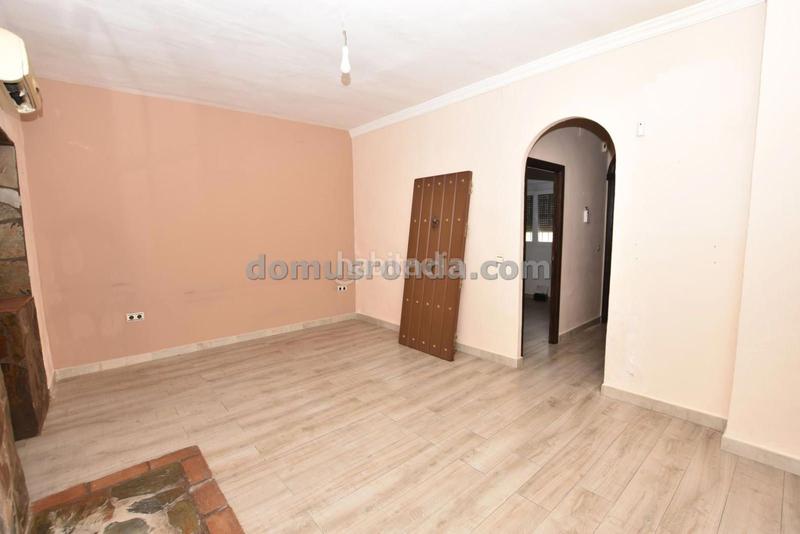Foto a6990945-a3c5-4996-af4a-a53973dc77ae. Casa  con garaje y patio en venta en El Fuerte - La Dehesa Ronda
