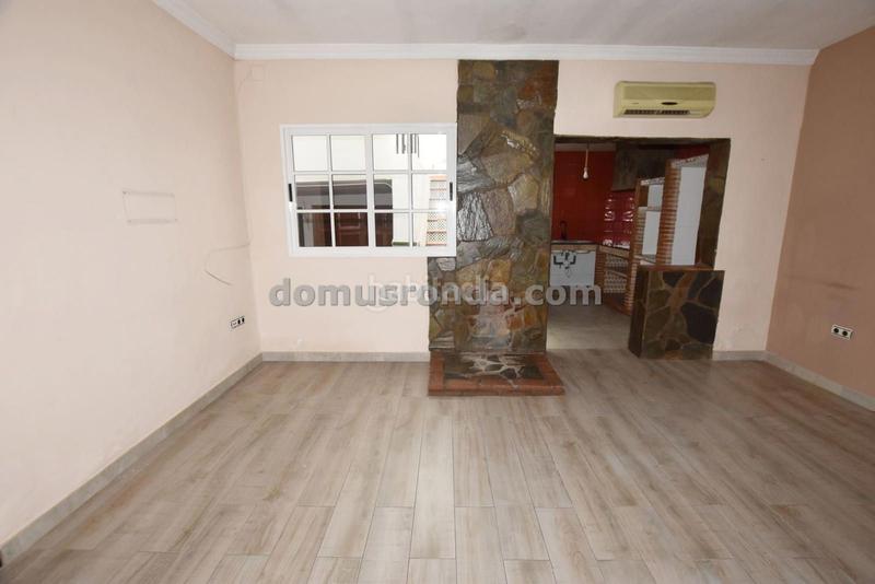 Foto e29b5ec3-c30f-4119-a08a-f4e7b36c65fd. Casa  con garaje y patio en venta en El Fuerte - La Dehesa Ronda