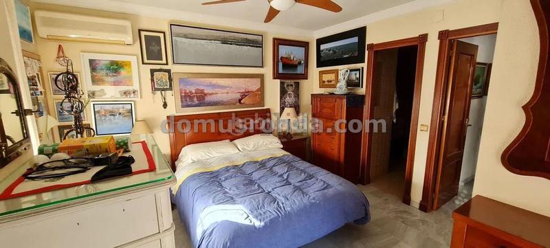 Foto 7359e19c-82ea-4925-bdb1-c53c6c12b95f. Piso estupendo piso en venta en malaga zona teatinos en Málaga