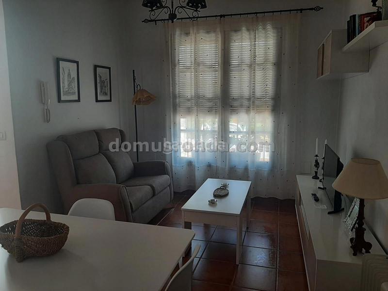 Foto 5c1c3a55-3e66-43a9-adbf-43f4273cb48f. Casa adosado con piscina comunitaria en Montejaque