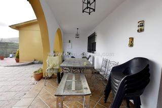 Chalet à Partidas Norte. Casa de campo amueblada con parcela y piscina