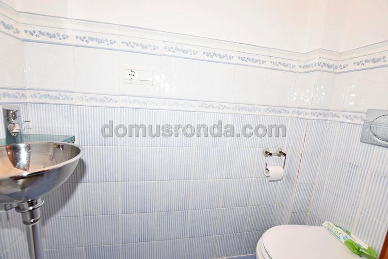 Foto 60b0fc37-edf2-4bae-98ad-19fb0fcb333b. Haus mit heizung pool in Centro Ronda