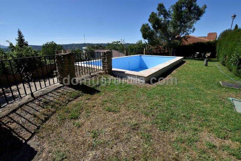 Foto 3a359628-762f-441d-a6f5-59e79bdaf655. Masía se vende casa de campo en Partidas Norte Ronda
