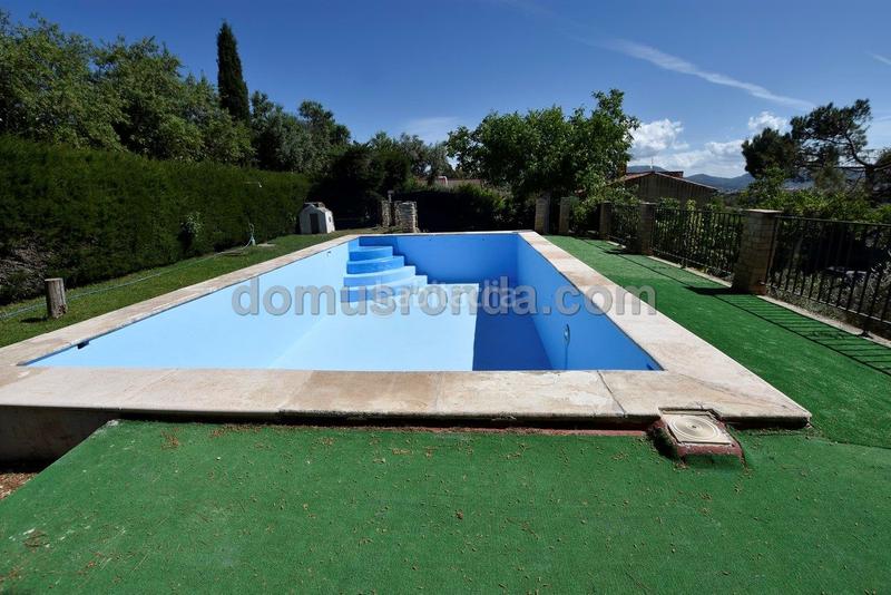 Foto 70486c8f-08ea-4ec2-b6c3-72d9d51d053d. Masía se vende casa de campo en Partidas Norte Ronda