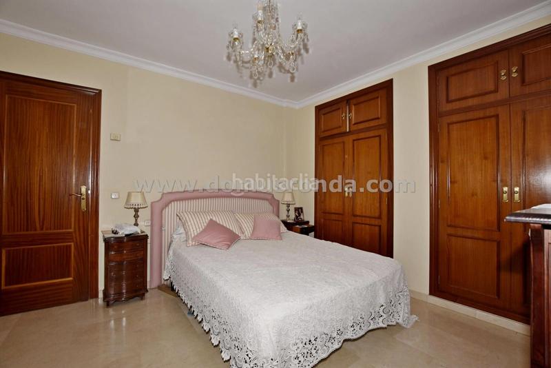 Foto b6028c63-952e-4e8a-a7dc-59144e41d1c4. Duplex con riscaldamento parcheggio in Casco Histórico Ronda