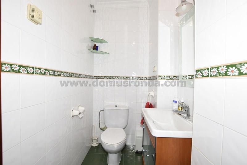 Foto bf045e1c-4298-4b55-89ea-6d18649783c6. Duplex con riscaldamento parcheggio in Casco Histórico Ronda