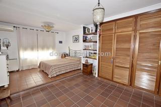 Maison à Casco Histórico. Casa con cochera y terraza en el centro de ronda