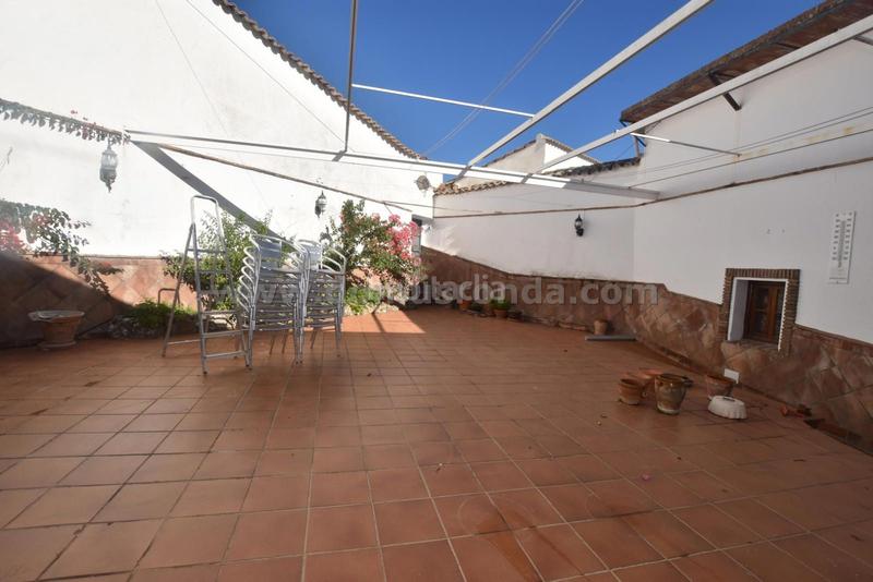 Foto 3b0fc056-76b9-4728-895e-b00b581ede1b. Geschäftsraum in Montejaque