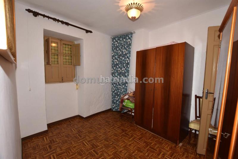 Foto 0f7a252d-989f-4f6a-8f68-3424a971b5a9. Casa  en venta en Cuevas del Becerro