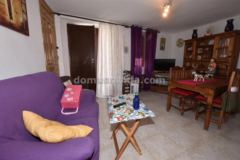 Foto 3e24e64c-b697-4f6e-821d-f6450a060508. Casa  en venta en Cuevas del Becerro