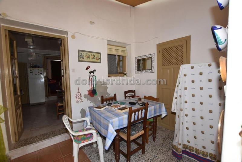 Foto ff3a0108-6d05-4997-b931-7018eda58450. Casa  en venta en Cuevas del Becerro