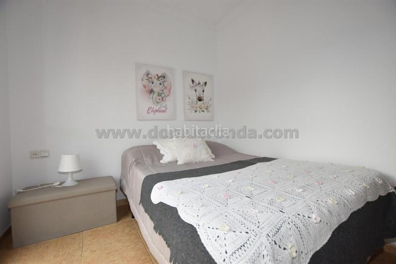 Foto d32a6bdf-8a3a-4704-8cff-fbba51a22f91. Dúplex  con terraza en el Centro en Centro Ronda