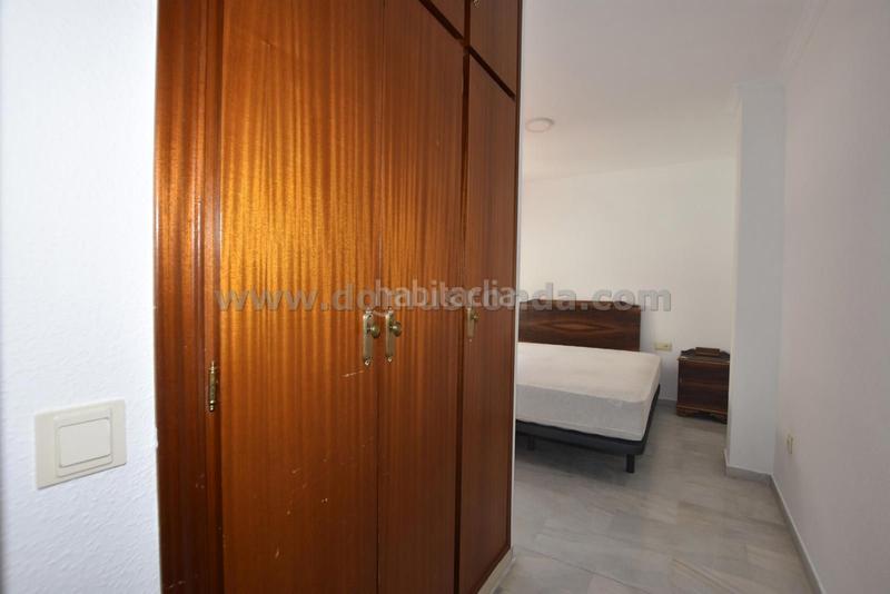 Foto 0cee5dba-8872-47d8-b8fc-3dae9c759a66. Piso se vende piso en la zona céntrica en Centro Ronda