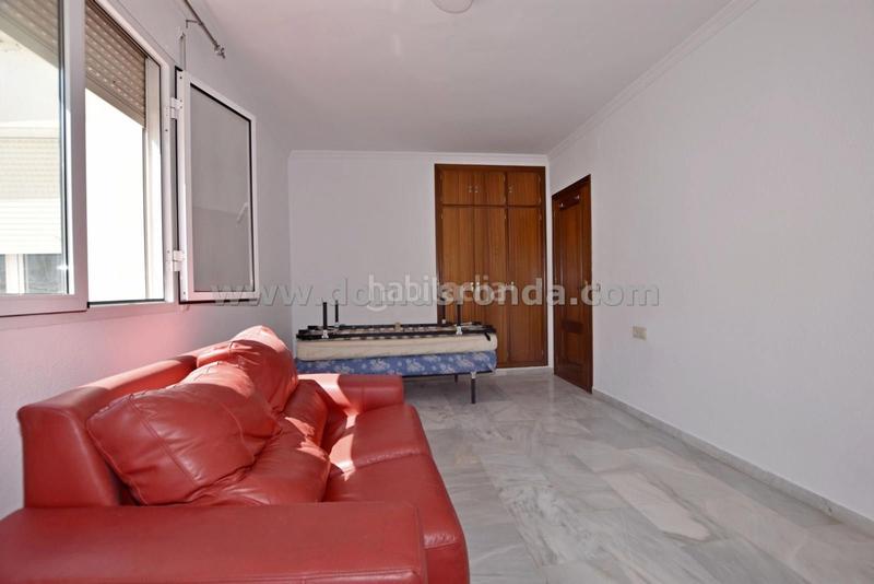 Foto 1e1e72a2-5d99-4214-a6ba-0189fd37cb4f. Piso se vende piso en la zona céntrica en Centro Ronda