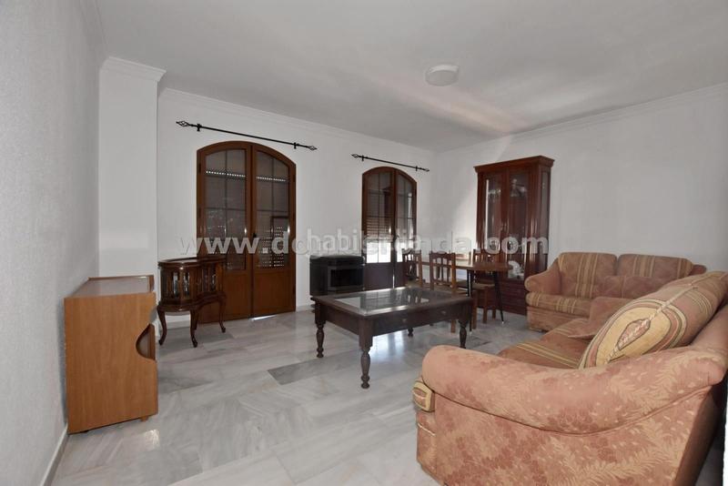 Foto c93437ca-c0b0-4d62-bcbc-890a0d035e3d. Piso se vende piso en la zona céntrica en Centro Ronda