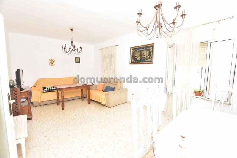 Foto 2ec178cd-d60d-4688-95e5-3c57b247d403. Appartement avec chauffage dans Centro Ronda