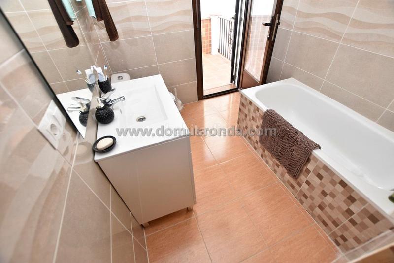 Foto 6eed607e-4a06-44a6-be43-0ee4a6c4de36. Maison dans Centro Ronda