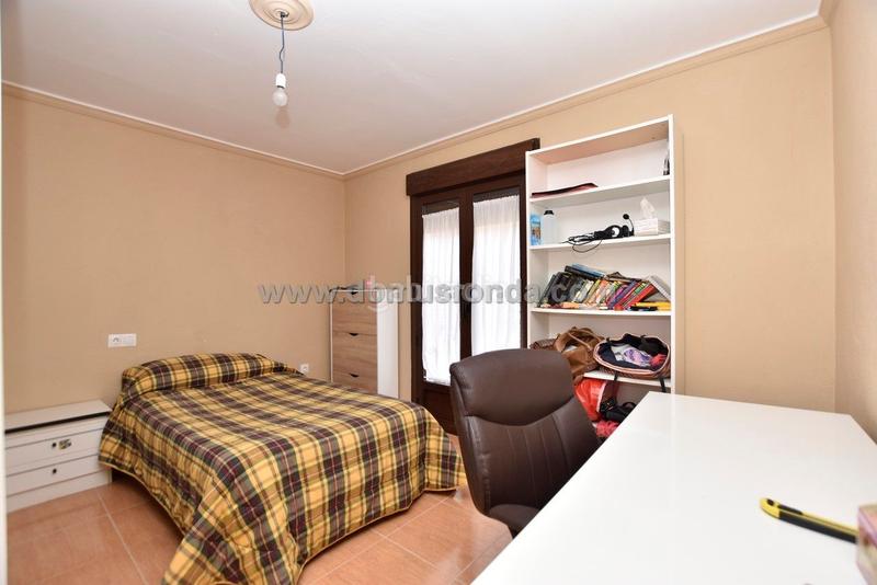 Foto 8b575d14-a27e-47d9-8e69-b9241320e812. Maison dans Centro Ronda