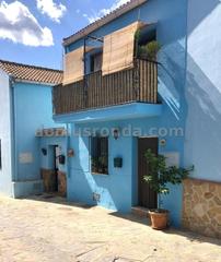 Casa a Júzcar. Casa de dos plantas amueblada en júzcar