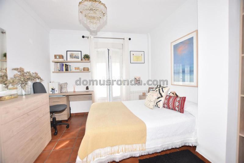 Foto 1940fa2d-ffbd-4c2c-97ff-1c60226d7691. Haus mit heizung parking in La Planilla Ronda