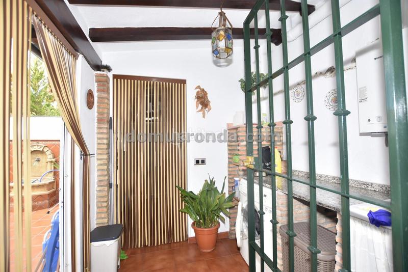 Foto 4a36bb41-efe3-42bb-b2c8-00f901523c68. Haus mit heizung parking in La Planilla Ronda