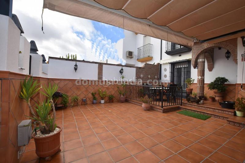 Foto 4a6102c6-7e40-4771-b1fe-c038089ed6a8. Haus mit heizung parking in La Planilla Ronda