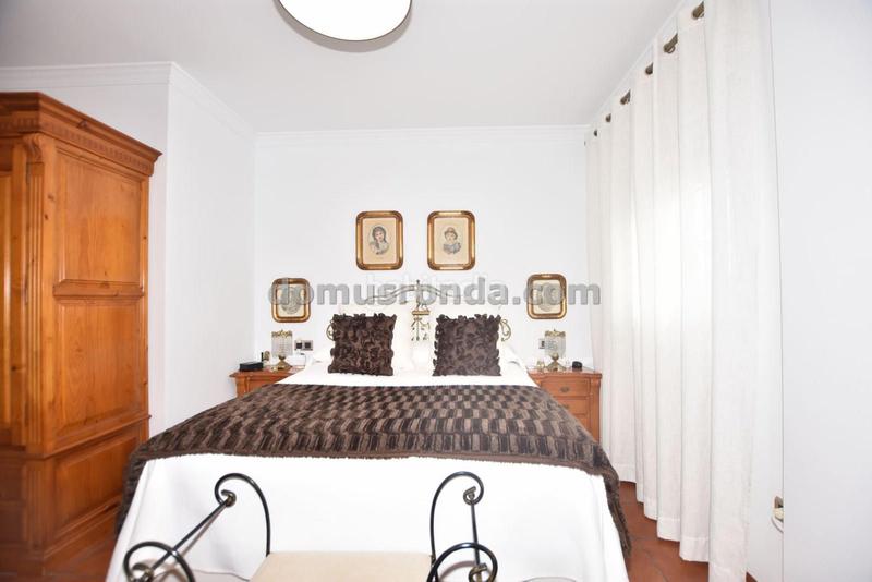 Foto 937fef35-4a18-49eb-8413-918c87eba794. Haus mit heizung parking in La Planilla Ronda