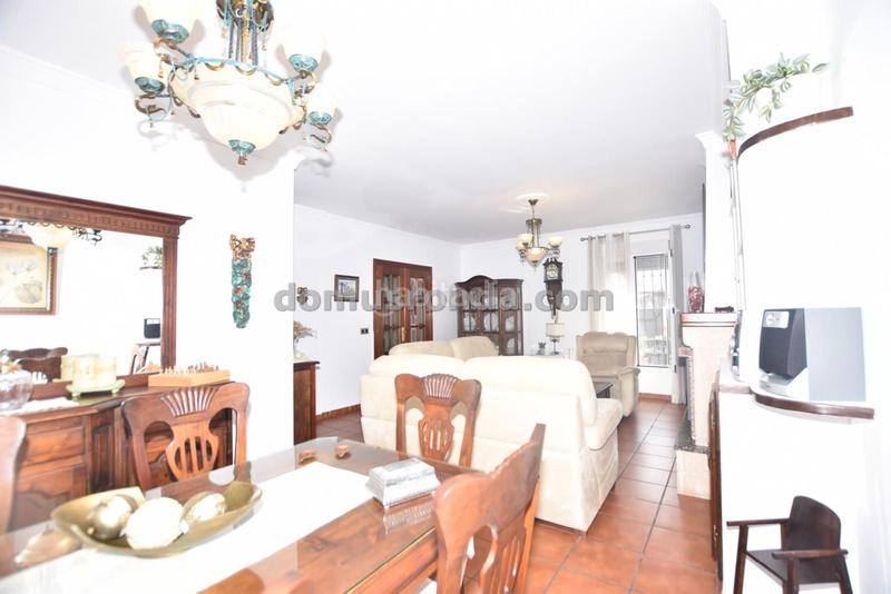 Foto f8948b21-1b5b-41c0-a71e-88521839f562. Haus mit heizung parking in La Planilla Ronda