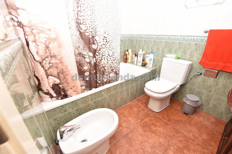 Foto 011b2ddc-7549-4f7e-ae38-3f5745ded6b6. Haus mit heizung in San Rafael Ronda