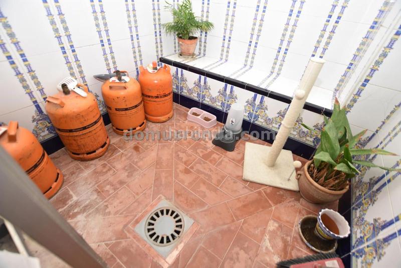 Foto 8a2e221d-635c-416e-84ee-64dafe93cd76. Haus mit heizung in San Rafael Ronda