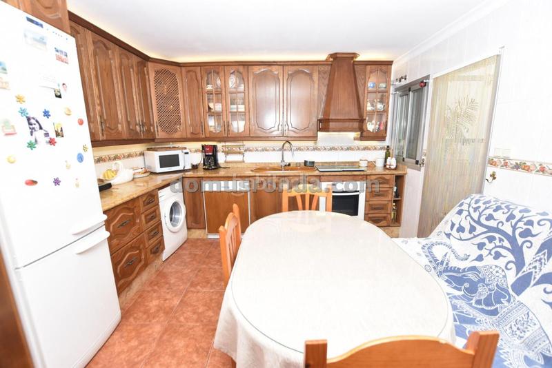 Foto a70071ac-7c0b-497b-956e-c70d7dc210f5. Haus mit heizung in San Rafael Ronda