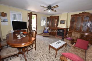Haus in Cuevas del Becerro. Casa con patio cerca de ronda