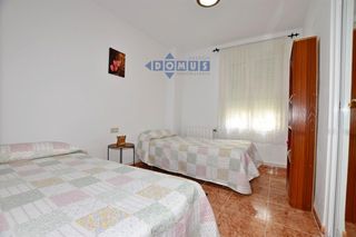 Pis a San Cristóbal. Piso en la harinera con 3 habitaciones y 2 baños con trastero