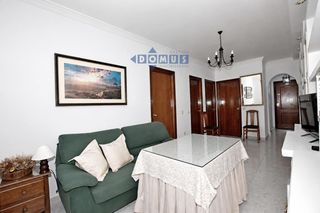 Pis  Granada. Ideal inversión!! dos dormitorios y  amueblado