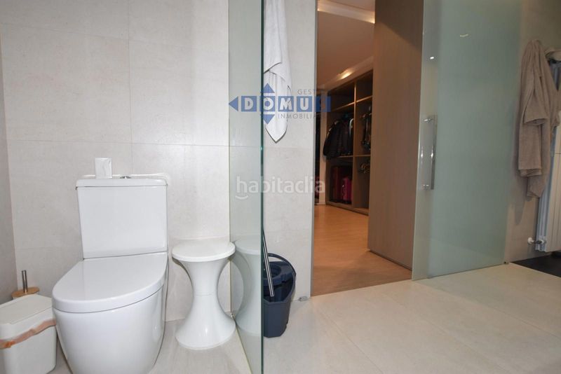 Foto effe2171-8669-49b9-84e5-498b7da342be. Pis amb calefacció a Centro Ronda